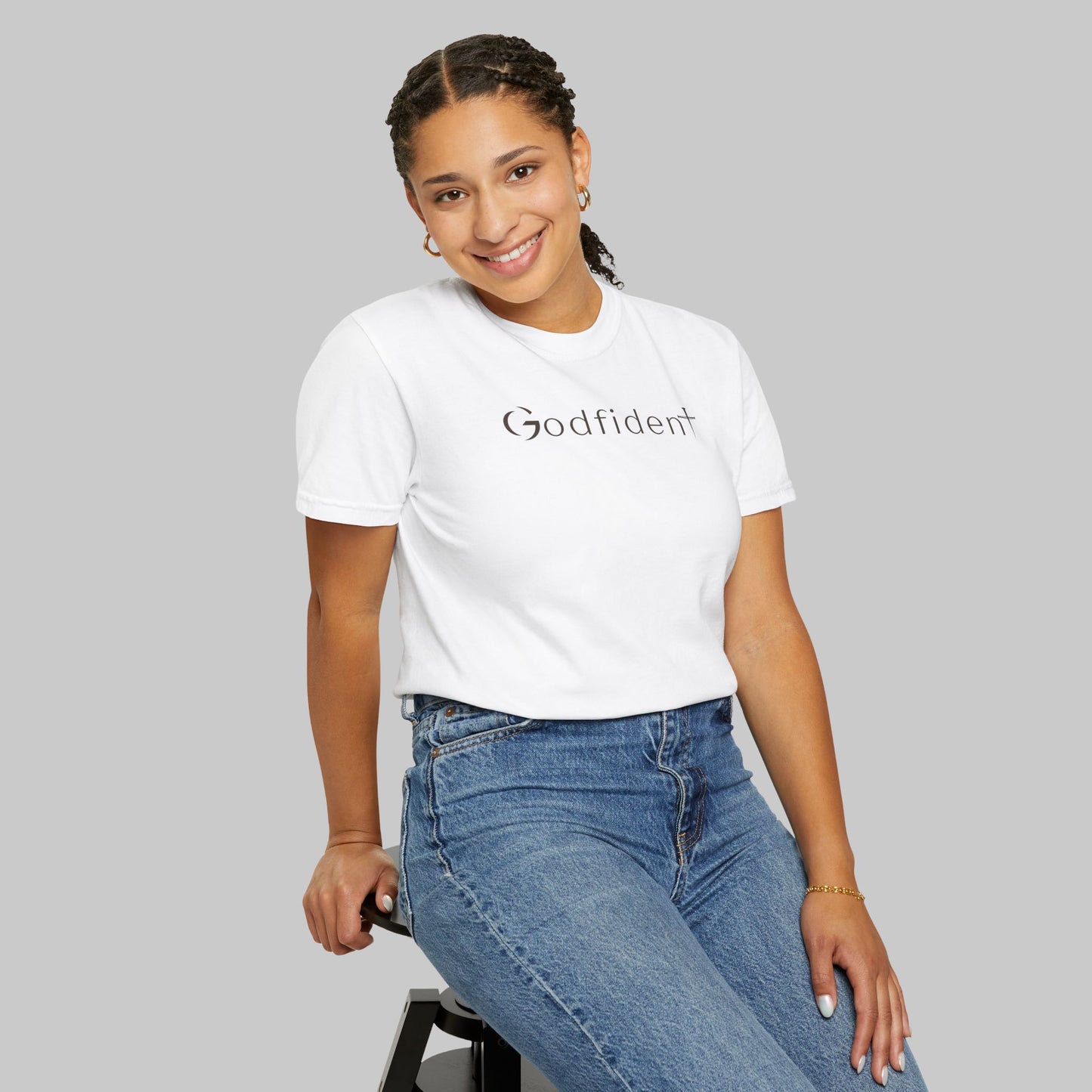 ✝️ Godfident T-Shirt — Minimal Christian Faith Tee