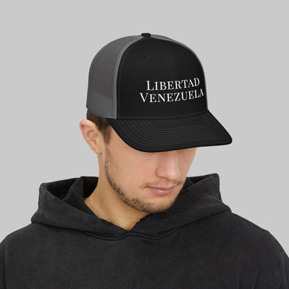 ✝️ Libertad Venezuela Trucker Cap — Structured Mesh Snapback